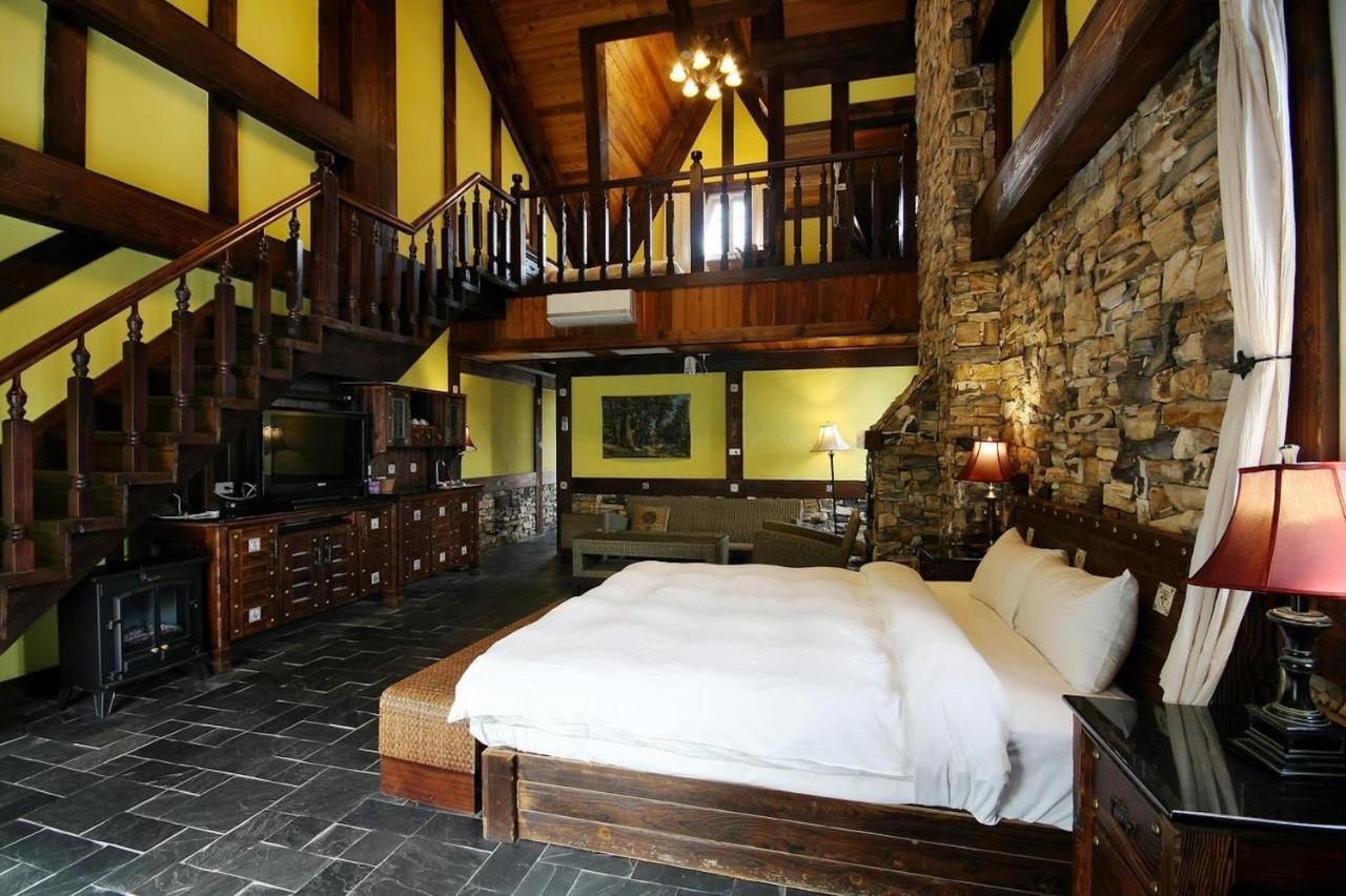プロヴァンス ローズ ロッジ イン チーン ジーン B&B 仁愛郷 エクステリア 写真