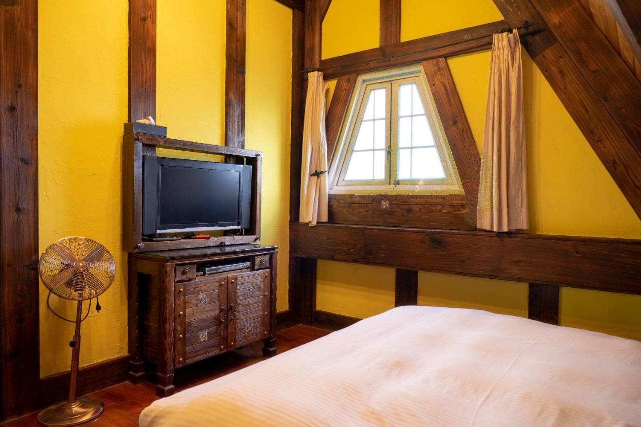 プロヴァンス ローズ ロッジ イン チーン ジーン B&B 仁愛郷 エクステリア 写真