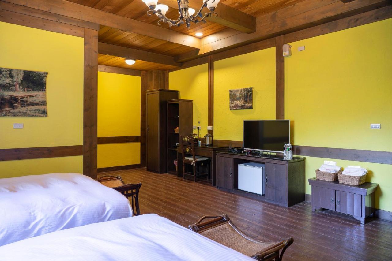 プロヴァンス ローズ ロッジ イン チーン ジーン B&B 仁愛郷 エクステリア 写真